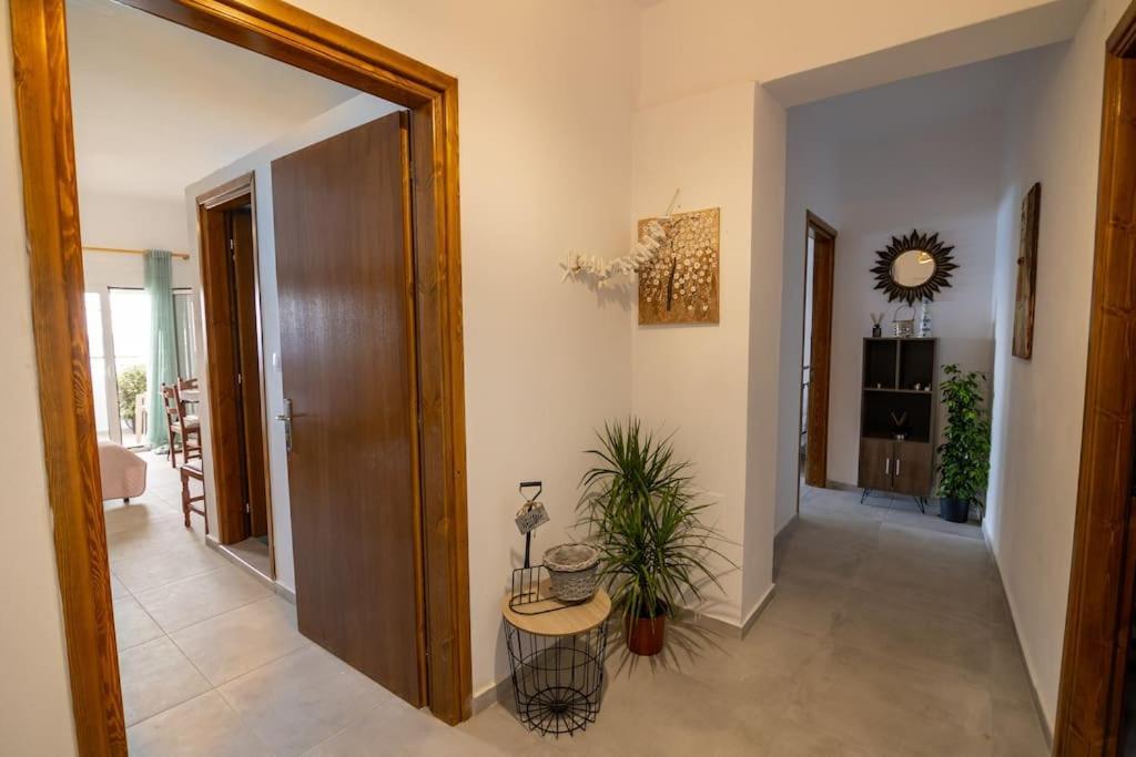 Ioannis Rooms Δωμάτια Με Θεα Στη Θαλασσα Paranimfoi Luaran gambar